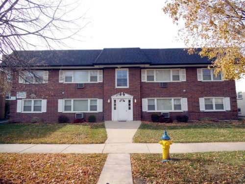 4518 South GROVE Avenue, Brookfield, IL 60513