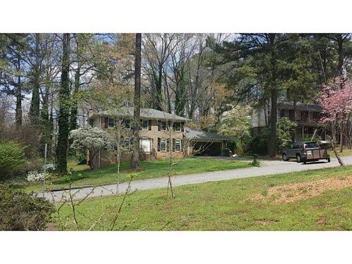 4085 Shady Circle Nw, Lilburn, GA 30047