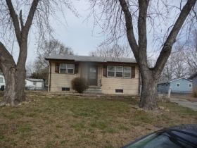 1437 Westwood Blvd, Junction City, KS 66441