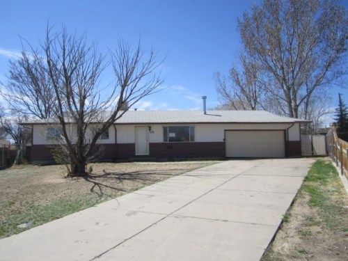 3525 White Pine Ct, Pueblo, CO 81005