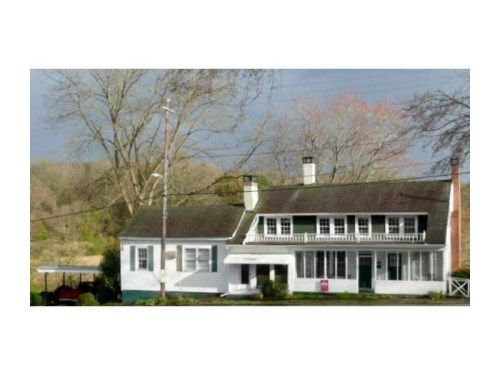 121 Athens Street, Carnesville, GA 30521