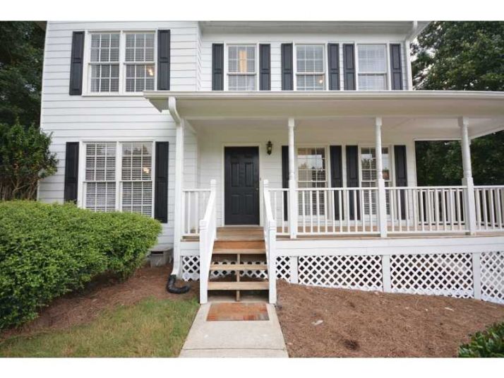 7208 Meadow Gate Way, Woodstock, GA 30189