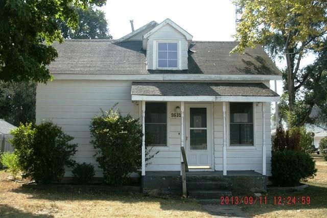 9635 W Barry St, Orland, IN 46776