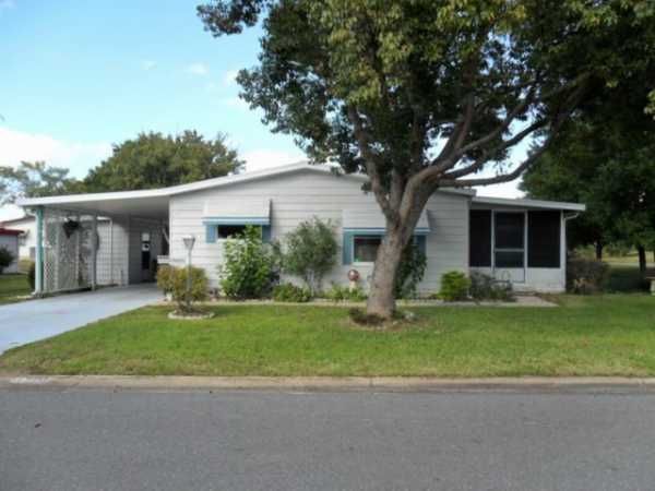 1370 Mackinaw Court, Grand Island, FL 32735