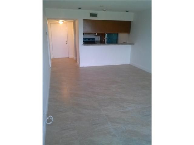 8100 GENEVA WY # 433, Miami, FL 33166