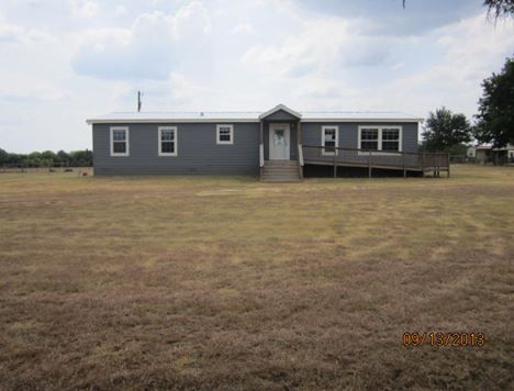 560 Lcr 437, Mexia, TX 76667