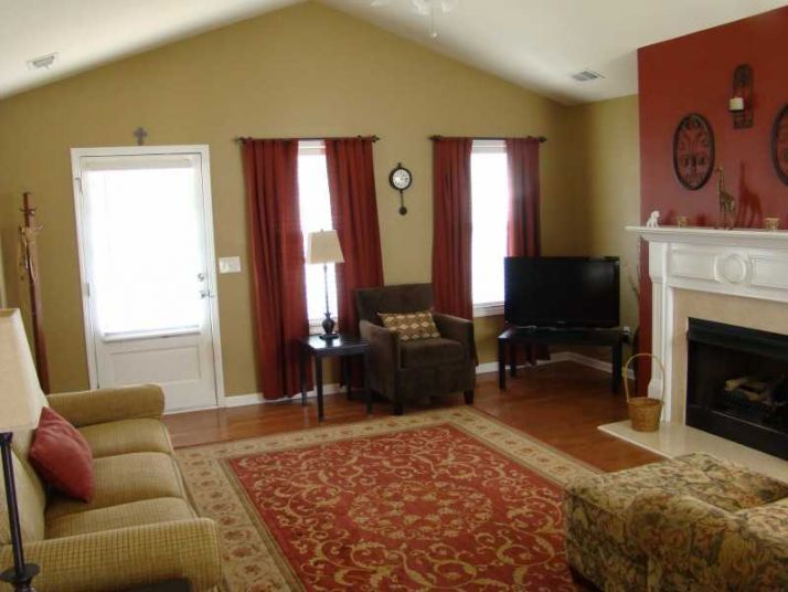 408 Thaxton Lane, Woodstock, GA 30188