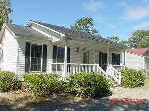 115 Nw 12th St, Oak Island, NC 28465