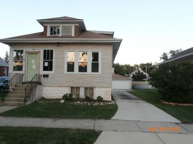 3911 Forest Ave, Brookfield, IL 60513