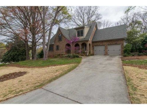 1027 Northcliffe Drive Nw, Atlanta, GA 30327