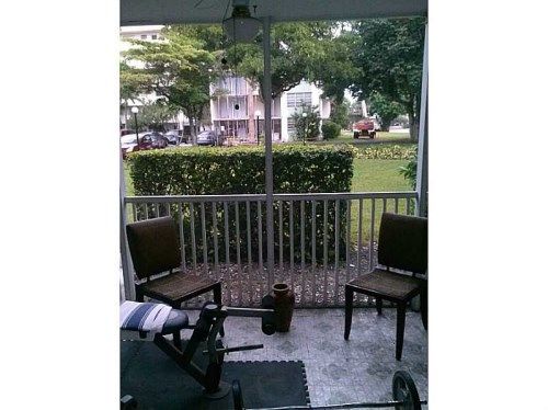 1670 NE 191 ST # 103-3, Miami, FL 33179