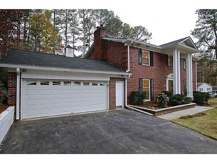 3813 Greenrock Court, Atlanta, GA 30340