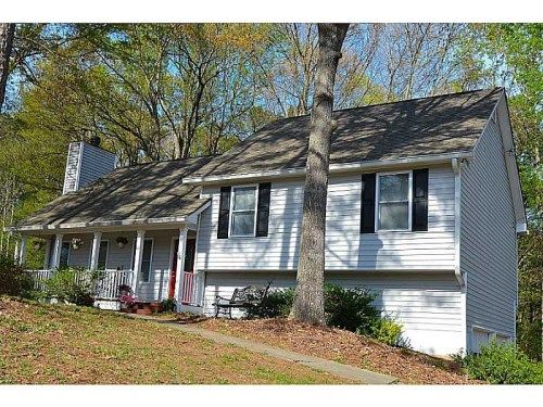 396 Walnut Drive, Woodstock, GA 30189