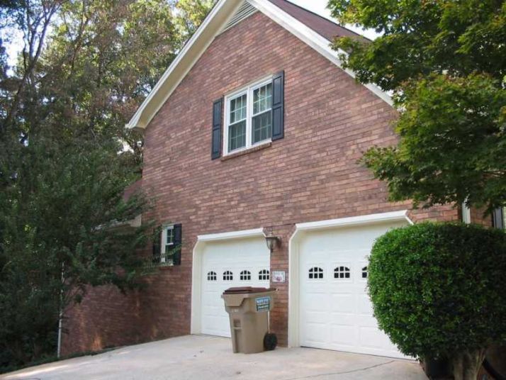 751 Yorkshire Place, Lilburn, GA 30047