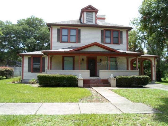 47 Davis Ave, Umatilla, FL 32784