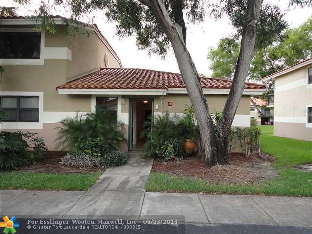 9932 NOB HILL LANE # 9932, Fort Lauderdale, FL 33351