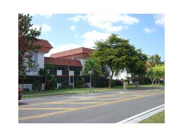 10905 N KENDALL DR # 410, Miami, FL 33176