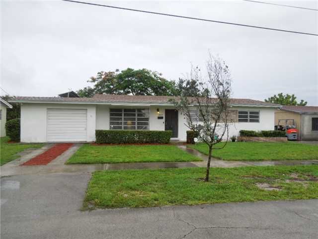 14521 NW 13 RD, Miami, FL 33167