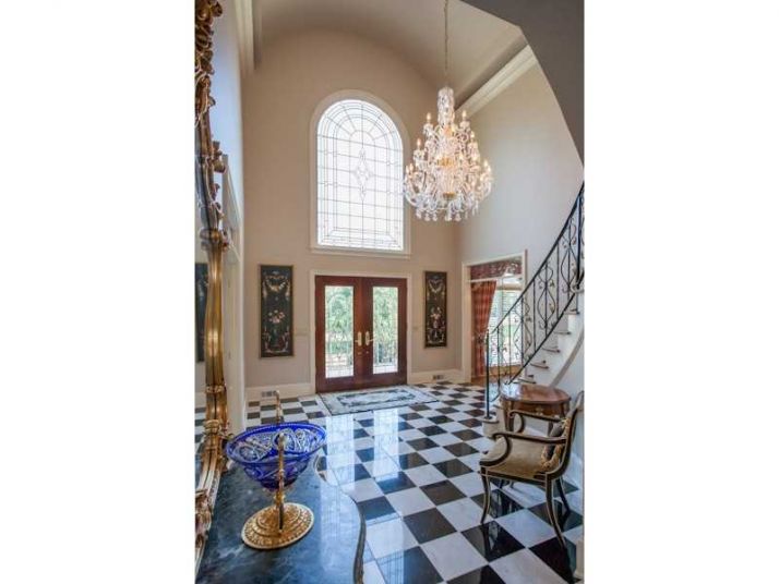 760 Riley Place Nw, Atlanta, GA 30327