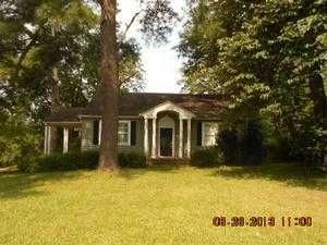 705 N Doodly Street, Montezuma, GA 31063