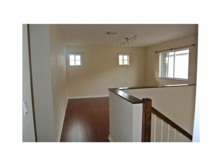 20581 NW 10 AV, Miami, FL 33169