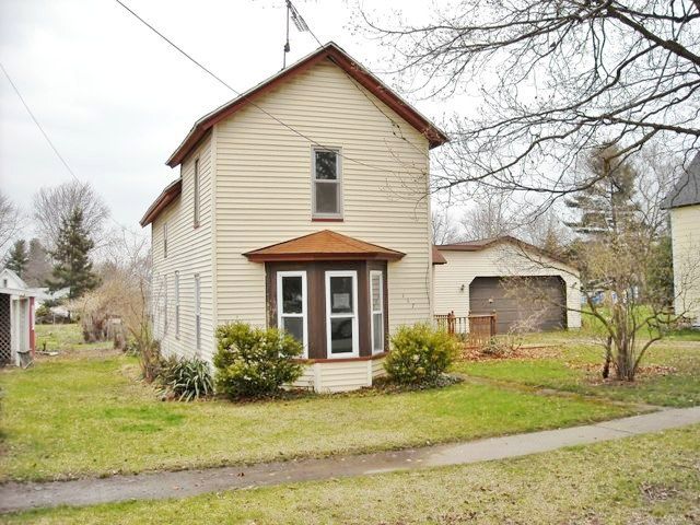 117 E. Oak St., Elsie, MI 48831