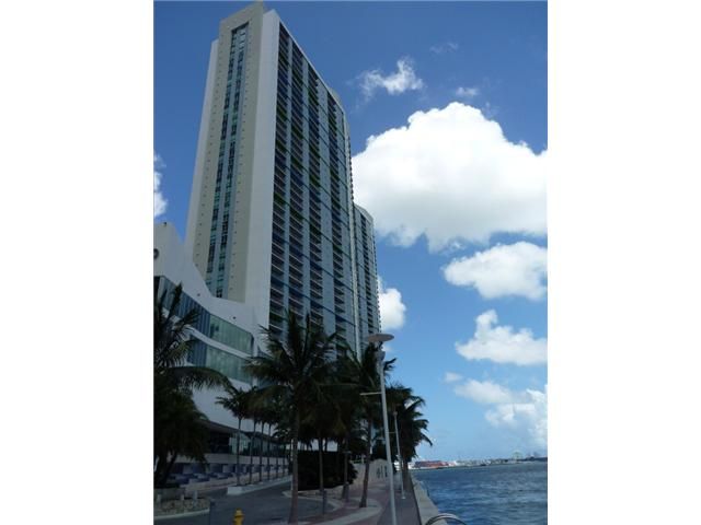 335 S BISCAYNE BL # 3905, Miami, FL 33131