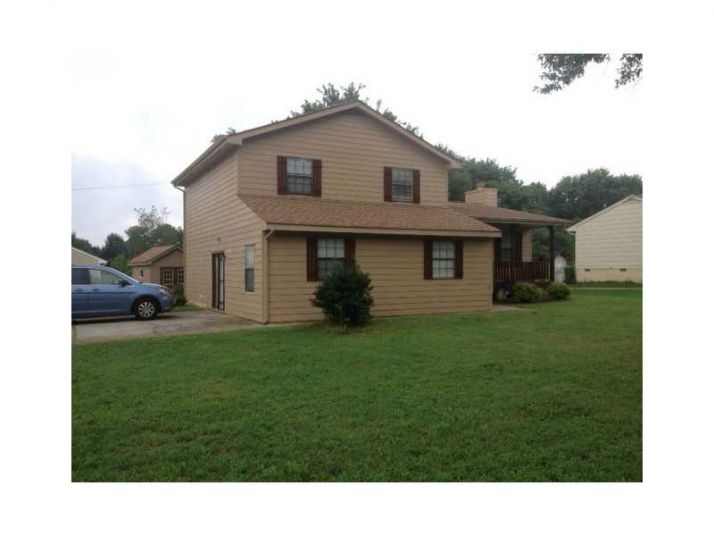 2617 Rex Road, Ellenwood, GA 30294