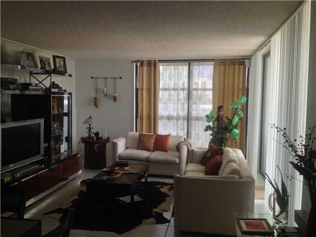 20225 NE 34 DELVISTA CT # 513, Miami, FL 33180