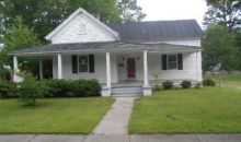 207 N Green St Selma, NC 27576