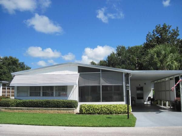 2356 MAIN ST, Grand Island, FL 32735