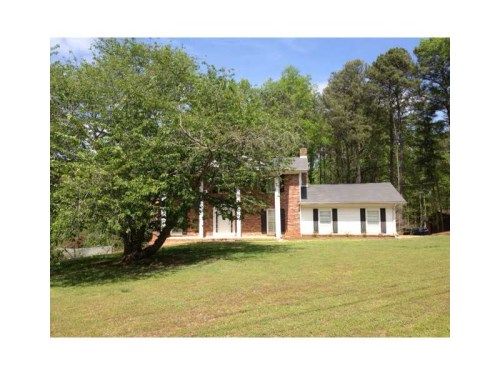 2283 Stratmor Drive, Stone Mountain, GA 30087
