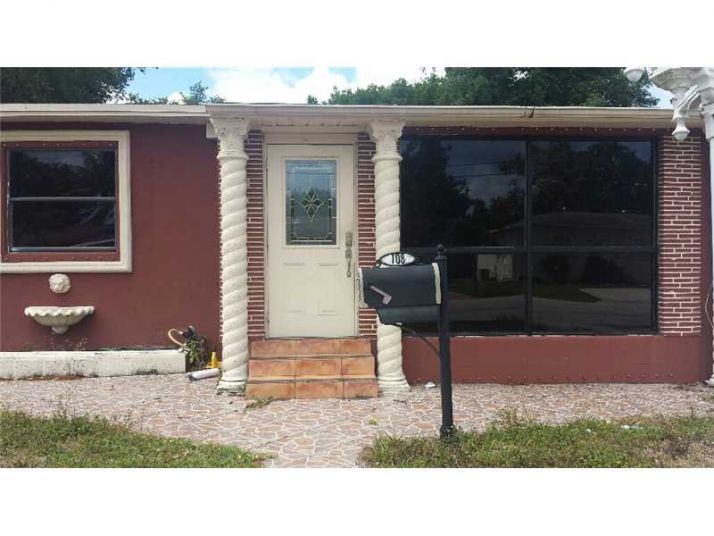 108 SW 7 TE, Hallandale, FL 33009