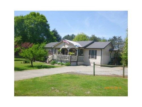 98 Dobson Drive Sw, Cartersville, GA 30120