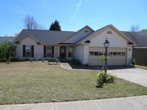 1832 Bitsy Grant Court, Lawrenceville, GA 30044