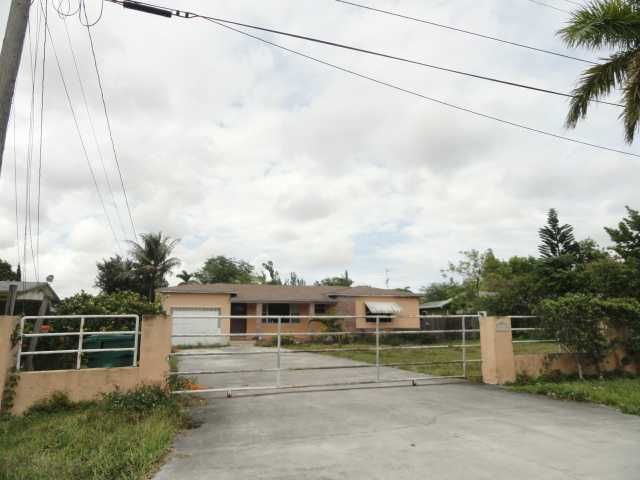 533 S BISCAYNE RIVER DR, Miami, FL 33169