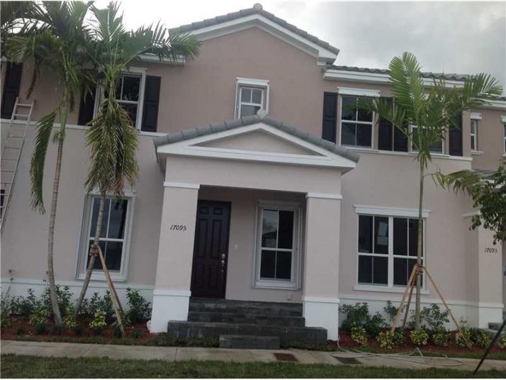 17095 SW 93 ST. # 0, Miami, FL 33196