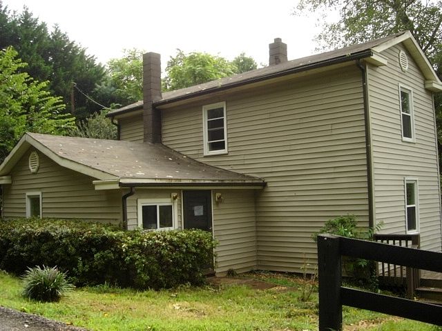 Riverside, Schuyler, VA 22969