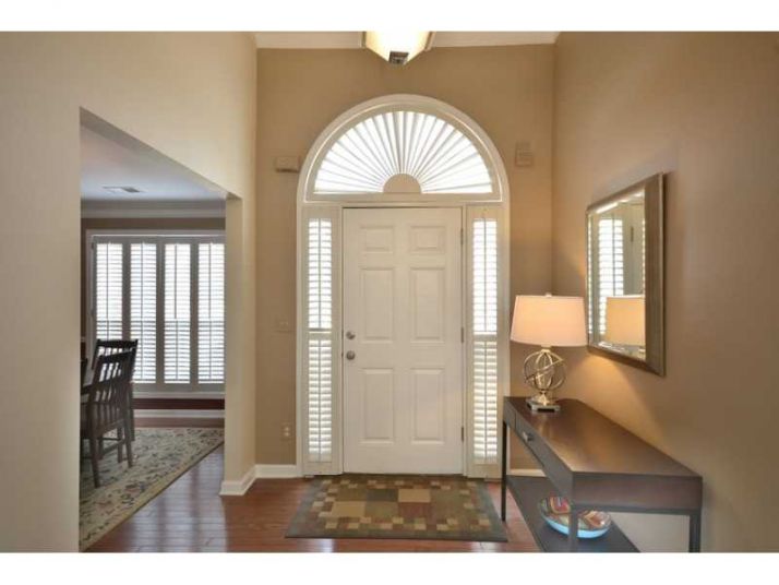 5525 Grove Place Crossing Sw, Lilburn, GA 30047