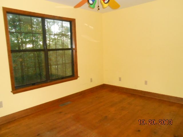 41 Woodall Loop, Eva, AL 35621