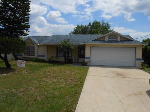 1067 E Decarlo Dr, Deltona, FL 32725