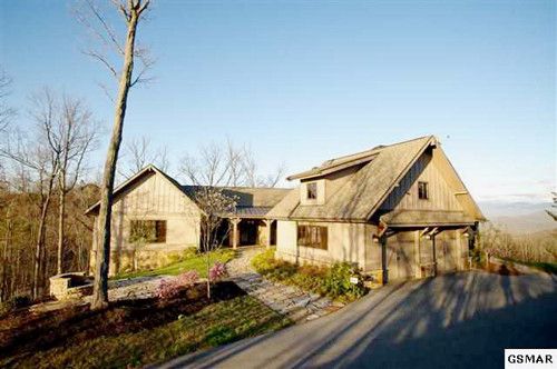 1011 Margit Worsham Way, Gatlinburg, TN 37738