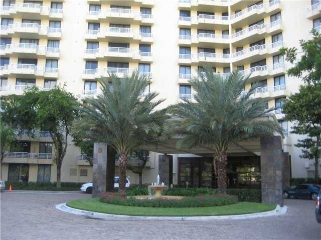 3300 191 ST # 1909, Miami, FL 33180