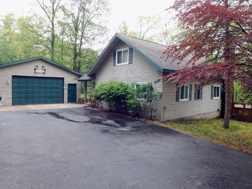 5812 Lakview, Rose City, MI 48654