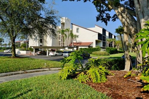 1955 GULF OF MEXICO DR # 404, Longboat Key, FL 34228