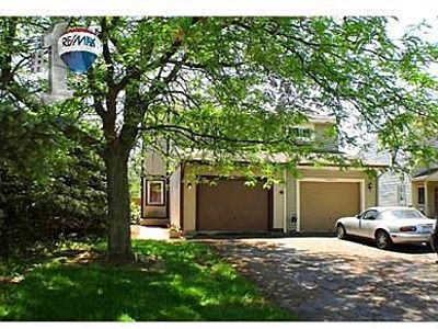 27 023 Cooley Avenue, Winfield, IL 60190