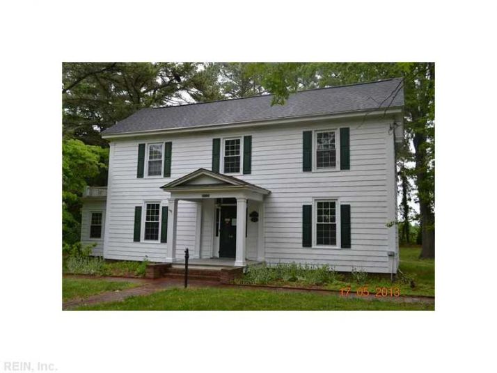 10005 Rogers Drive, Nassawadox, VA 23413