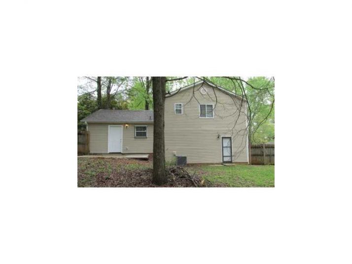 3962 Wood Path Drive, Stone Mountain, GA 30083