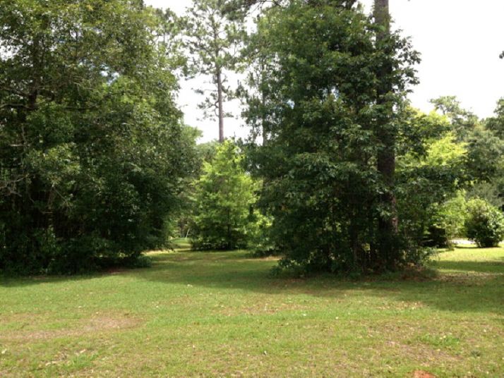 10425 County Road 64, Daphne, AL 36526