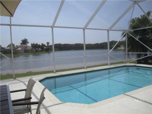 665 VISTA MEADOWS DR, Fort Lauderdale, FL 33327